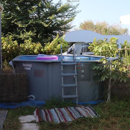 Beautiful Nearby Beach House With Garden, Private Pool And Large Yard Sidárion 외부 사진
