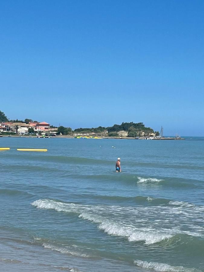 Beautiful Nearby Beach House With Garden, Private Pool And Large Yard Sidárion 외부 사진
