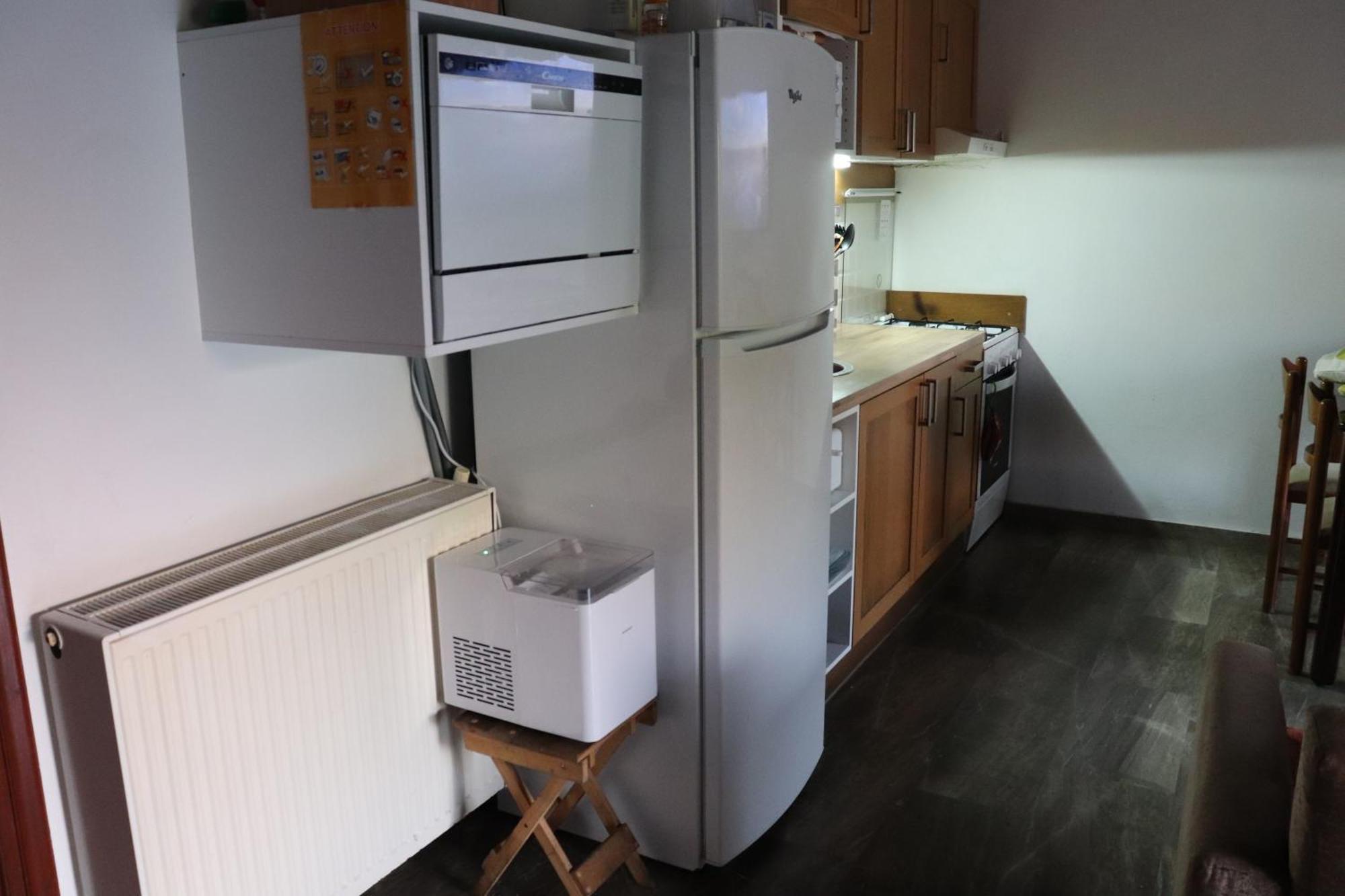 Beautiful Nearby Beach House With Garden, Private Pool And Large Yard Sidárion 외부 사진