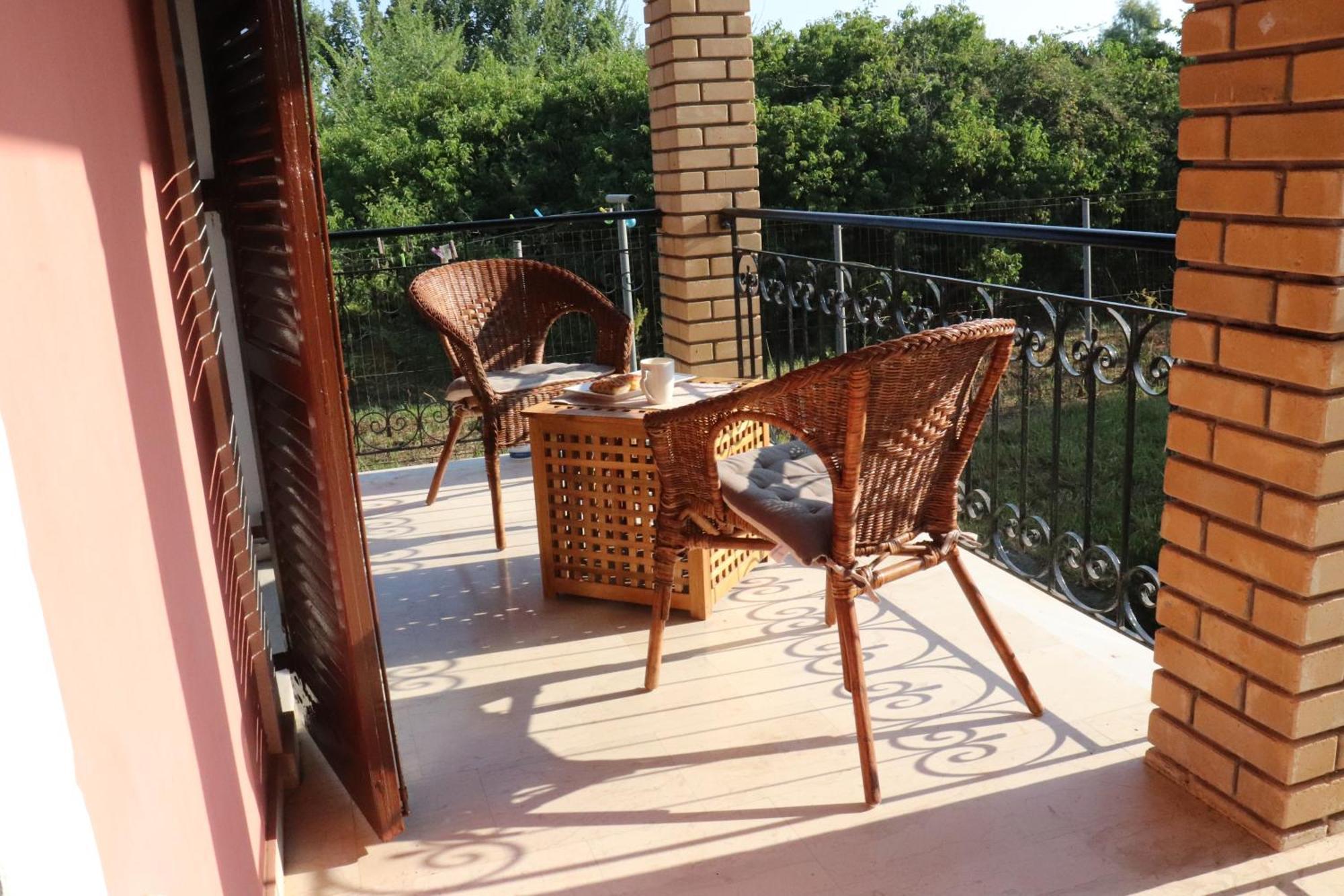 Beautiful Nearby Beach House With Garden, Private Pool And Large Yard Sidárion 외부 사진