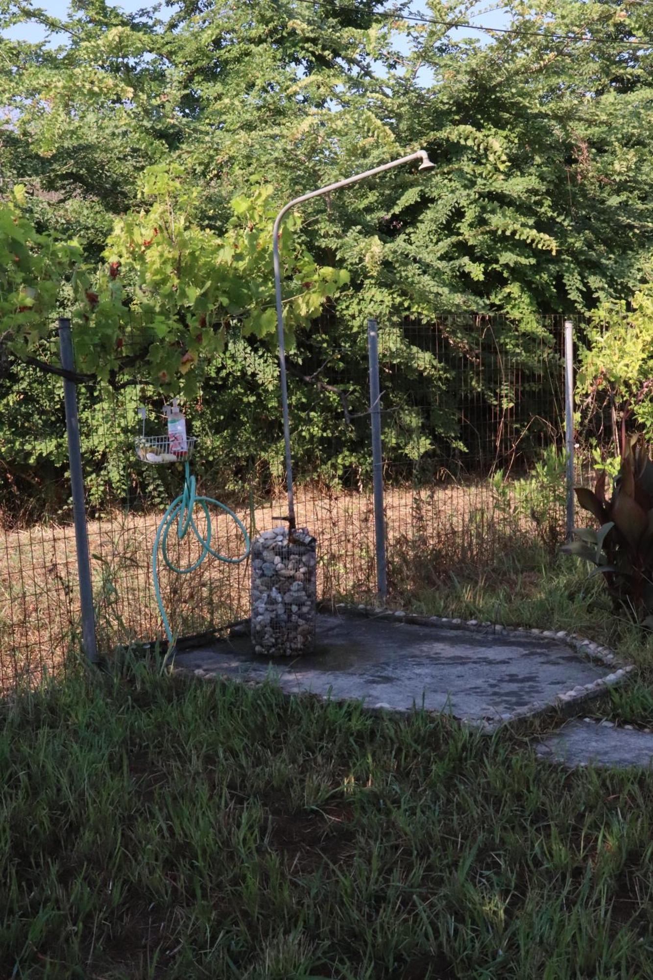 Beautiful Nearby Beach House With Garden, Private Pool And Large Yard Sidárion 외부 사진