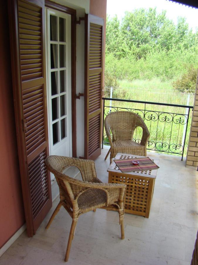 Beautiful Nearby Beach House With Garden, Private Pool And Large Yard Sidárion 객실 사진